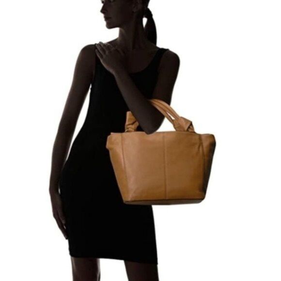 VINCE CAMUTO Dian Leather Top Handle Tote Bag - Picture 1 of 10